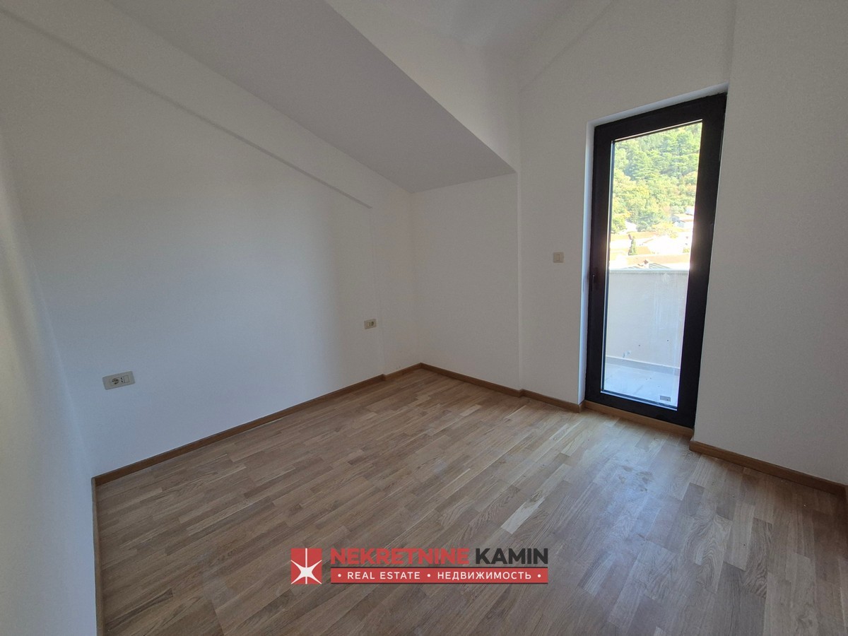 Compact 53 m² Two-Bedroom Apartment with Sea View in a New Building, Adok, Budva